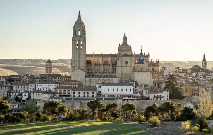 Private Tour: Three Cities in one day: Segovia, Ávila & Toledo from Madrid